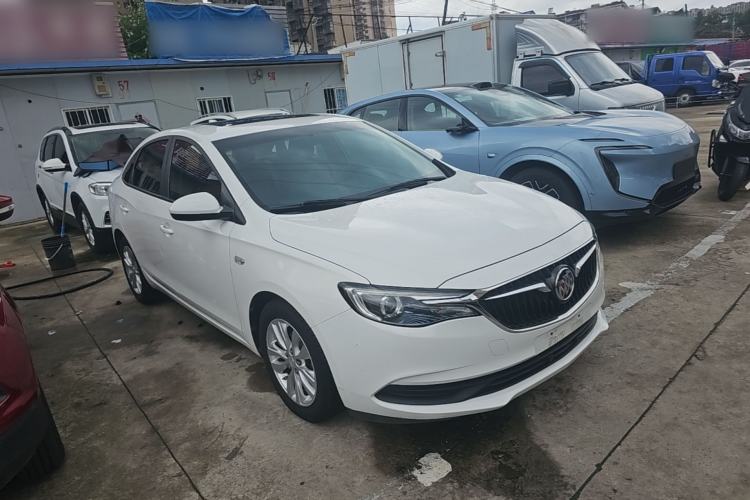Used Buick GT 2019 15T Manual Elite Version China VI Standard Front Right 45 Deg