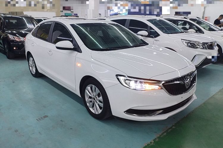 Used Buick GT 2019 15T Dual-Clutch Connected Elite Model China VI Front Right 45 Deg