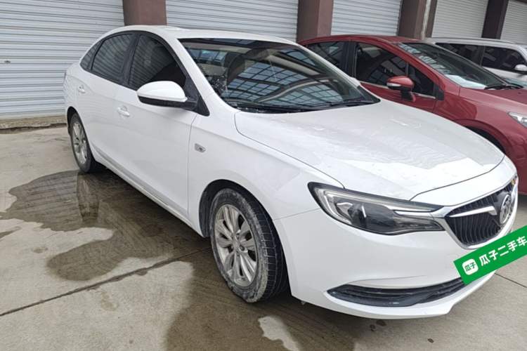 Used Buick GT 2019 15T Dual-Clutch Connected Elite Model China VI Front Right 45 Deg