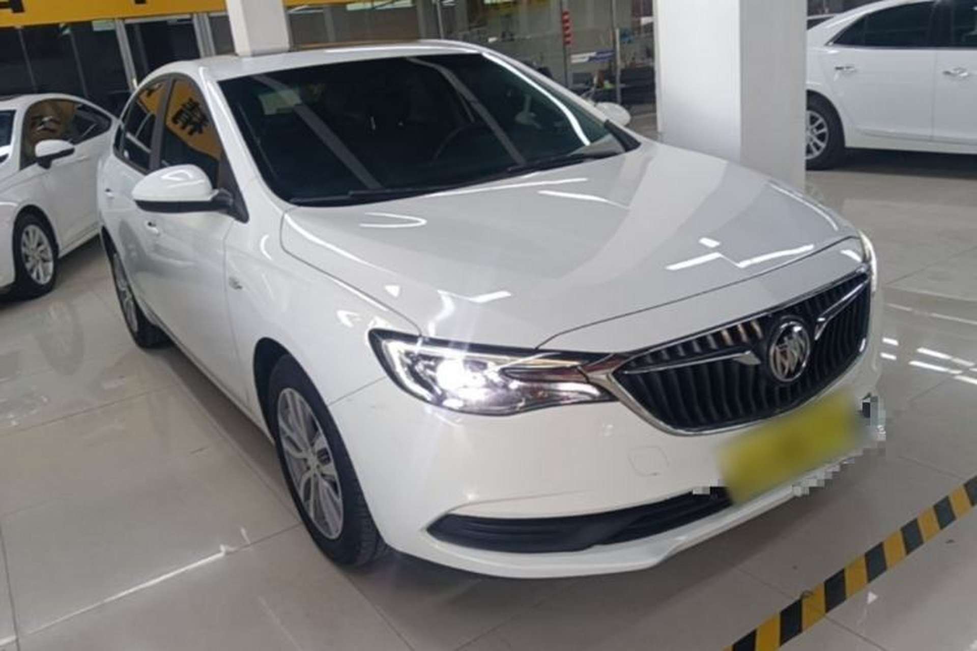 Used Buick GT 2019 18T Automatic Connected Elite Model China VI Standard Front Right 45 Deg
