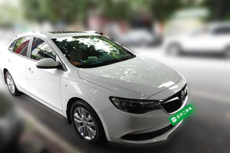 Used Buick GT 2019 15T Dual-Clutch Connected Elite Model China VI Front Right 45 Deg