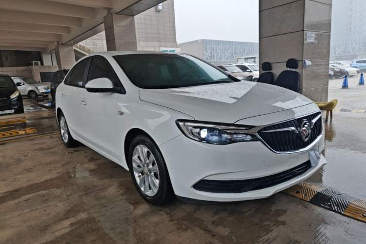 Used Buick GT 2019 15T Dual-Clutch Connected Elite Version China V Standard Front Right 45 Deg