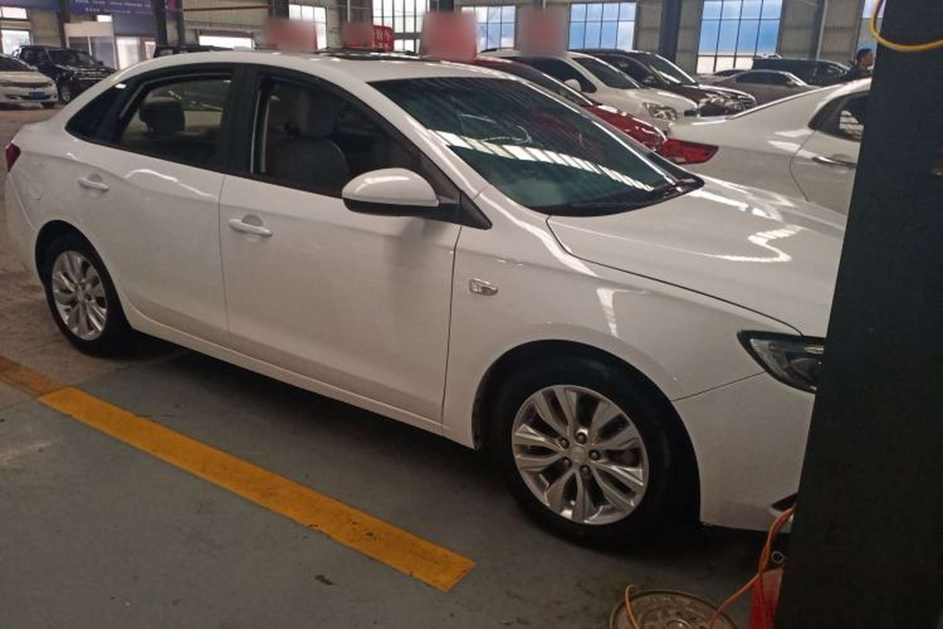 Used Buick GT 2019 15T Dual-Clutch Connected Elite Model China VI Front Right 45 Deg
