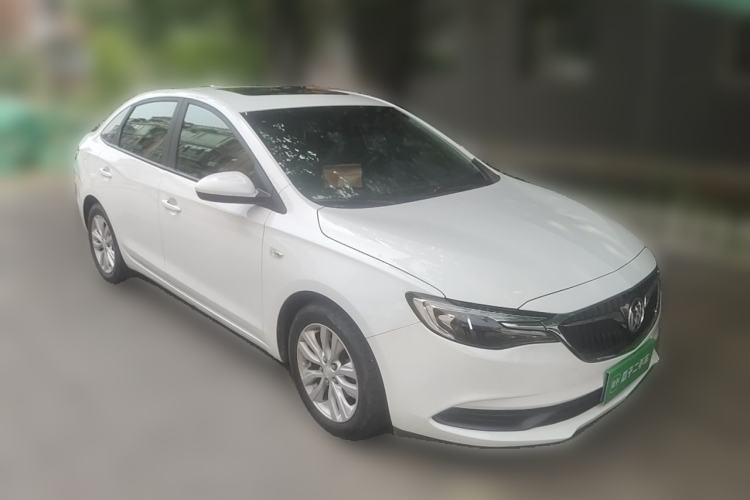 Used Buick GT 2019 15T Dual-Clutch Connected Elite Model China VI Front Right 45 Deg