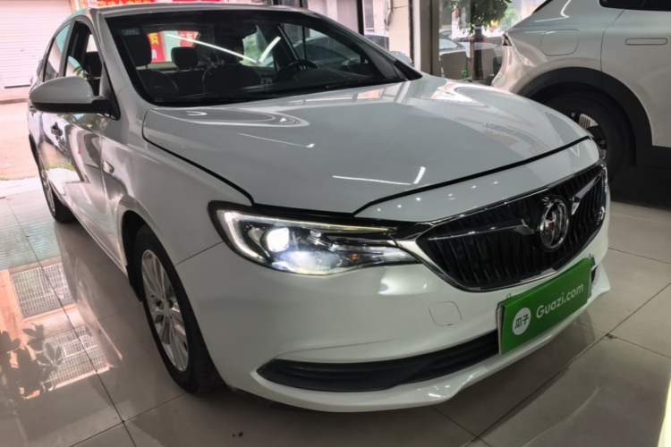 Used Buick GT 2019 15T Dual-Clutch Connected Elite Model China VI Front Right 45 Deg
