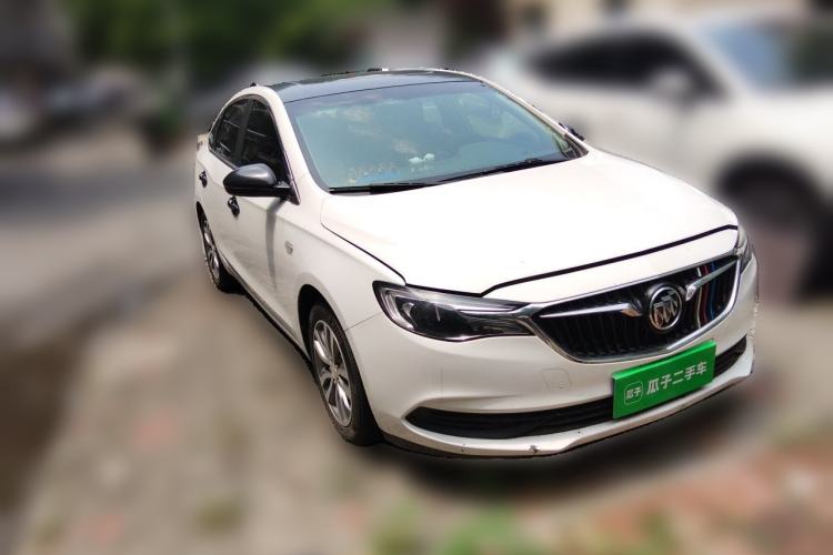 Used Buick GT 2019 18T Automatic Connected Elite Model China VI Standard Front Right 45 Deg