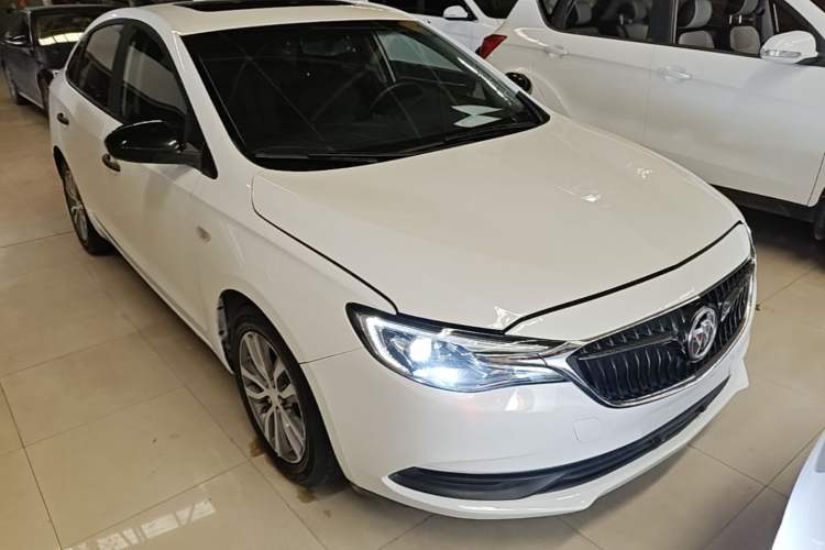 Used Buick GT 2019 18T Automatic Connected Elite Model China VI Standard Front Right 45 Deg
