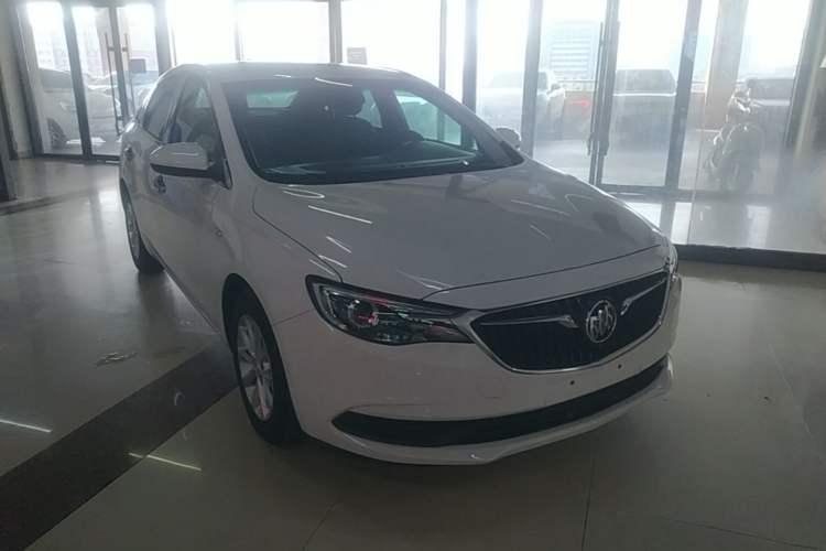 Used Buick GT 2019 15T Dual-Clutch Advanced Version China VI Standard Front Right 45 Deg