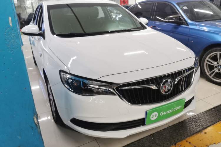 Used Buick GT 2019 18T Automatic Connected Elite Model China VI Standard Front Right 45 Deg