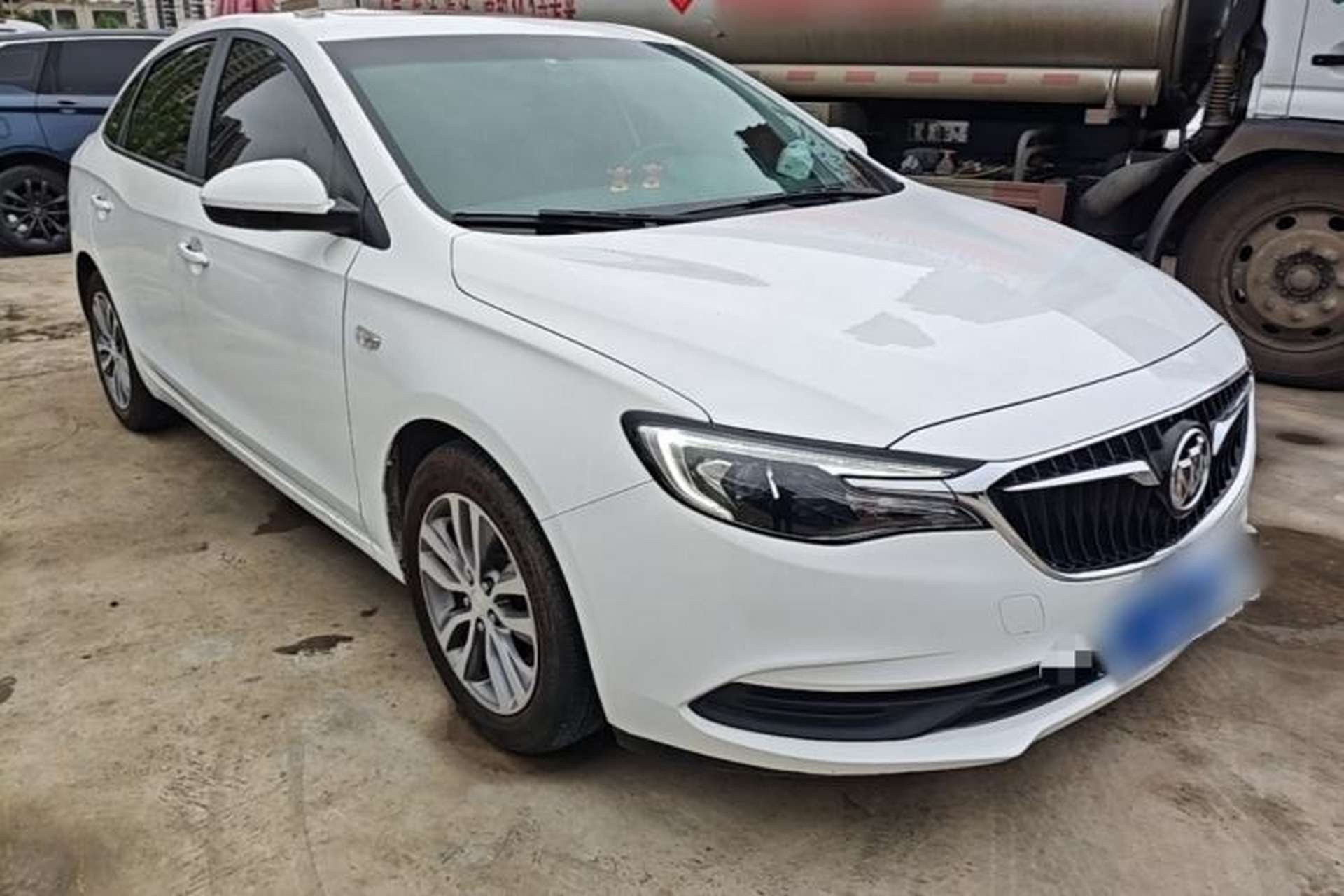 Used Buick GT 2019 18T Automatic Connected Elite Model China VI Standard Front Right 45 Deg