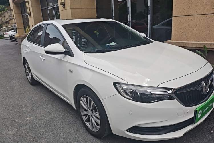 Used Buick GT 2019 18T Automatic Connected Elite Model China VI Standard Front Right 45 Deg