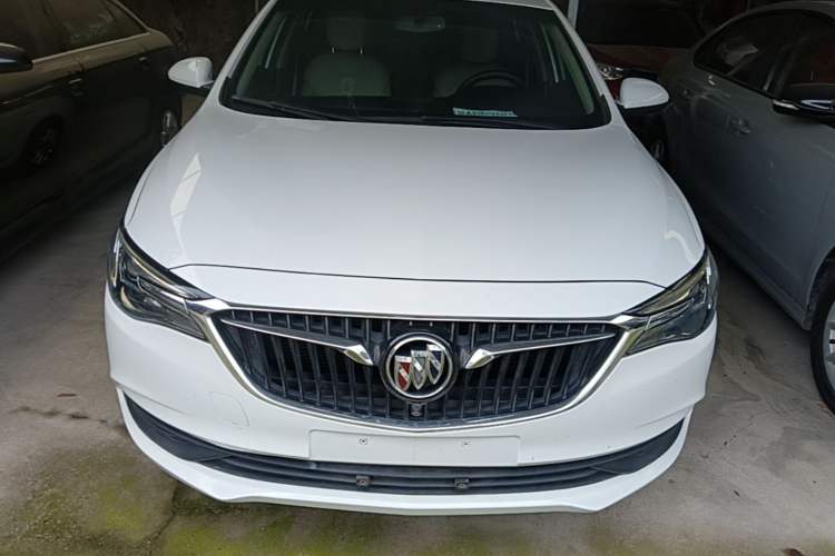 Used Buick GT 2019 15T Dual-Clutch Connected Elite Model China VI Front