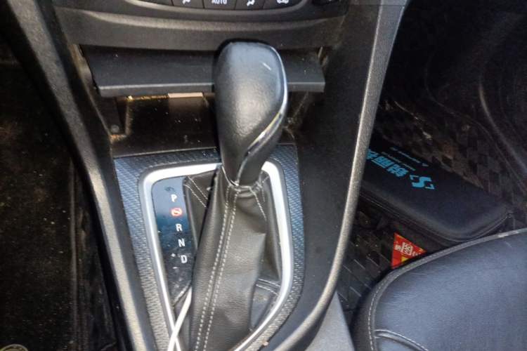 Used Buick GT 2019 18T Automatic Connected Elite Model China V Standard Gear Lever