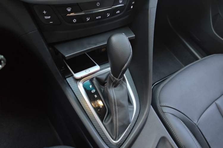 Used Buick GT 2019 18T Automatic Connected Elite Model China V Standard Gear Lever