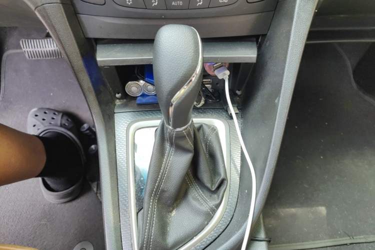 Used Buick GT 2019 18T Automatic Connected Flagship Version China V Standard Gear Lever