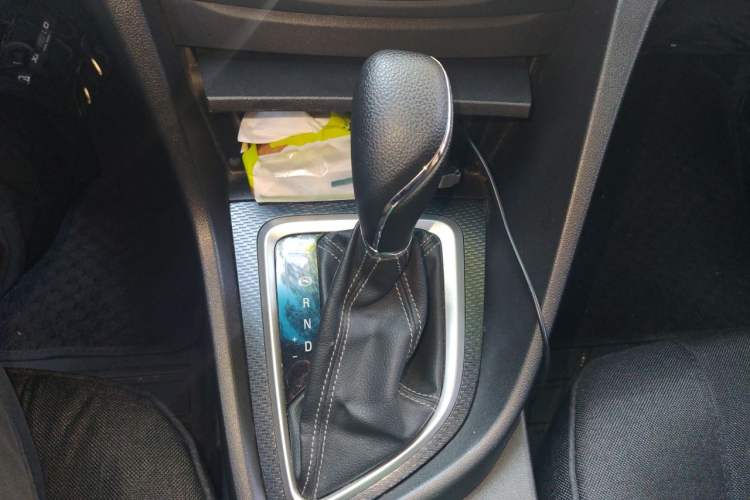 Used Buick GT 2019 18T Automatic Connected Elite Model China V Standard Gear Lever