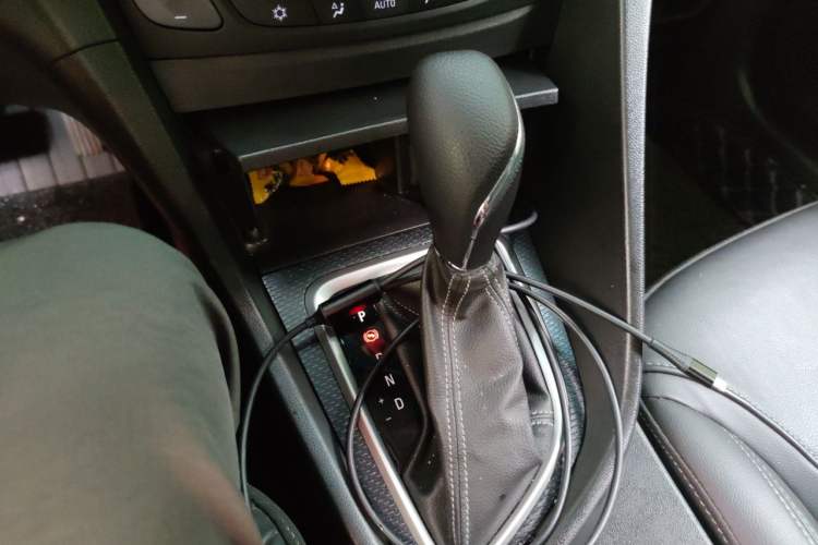 Used Buick GT 2019 18T Automatic Connected Elite Model China VI Standard Gear Lever