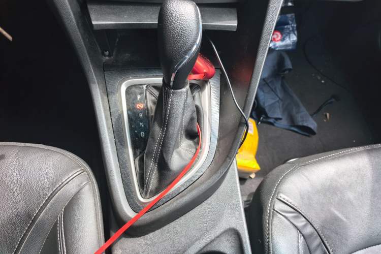 Used Buick GT 2019 18T Automatic Connected Elite Model China VI Standard Gear Lever