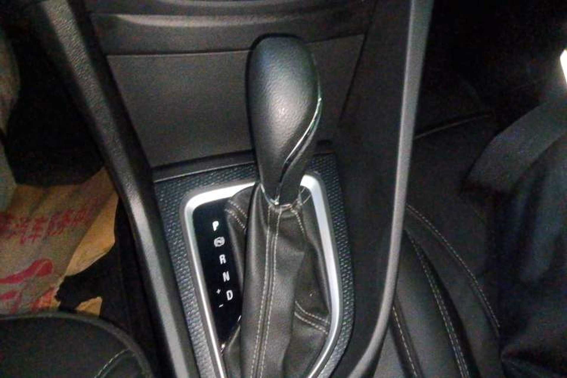 Used Buick GT 2019 18T Automatic Connected Elite Model China VI Standard Gear Lever