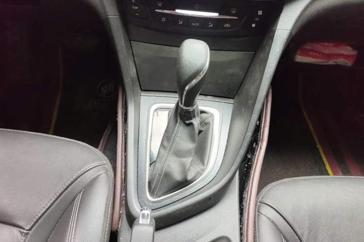 Used Buick GT 2019 18T Automatic Connected Elite Model China V Standard Gear Lever