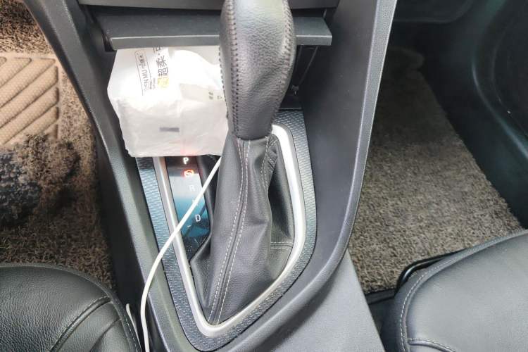 Used Buick GT 2019 18T Automatic Connected Elite Model China VI Standard Gear Lever