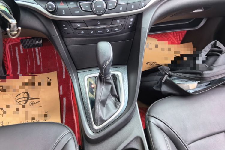 Used Buick GT 2019 18T Automatic Connected Elite Model China VI Standard Gear Lever