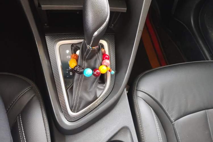 Used Buick GT 2019 18T Automatic Connected Elite Model China VI Standard Gear Lever