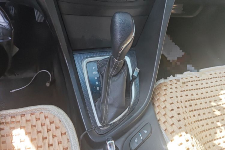 Used Buick GT 2019 18T Automatic Connected Flagship Version China VI Standard Gear Lever