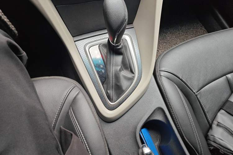 Used Buick GT 2019 18T Automatic Connected Elite Model China VI Standard Gear Lever