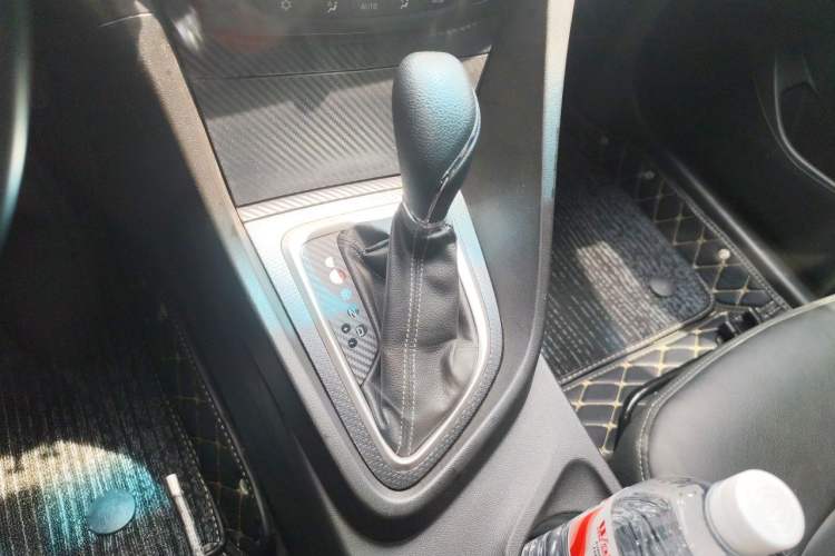 Used Buick GT 2019 18T Automatic Connected Elite Model China VI Standard Gear Lever
