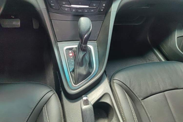 Used Buick GT 2019 18T Automatic Connected Elite Model China VI Standard Gear Lever