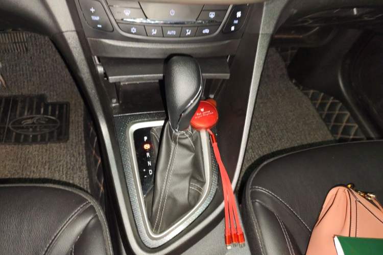 Used Buick GT 2019 18T Automatic Connected Elite Model China VI Standard Gear Lever