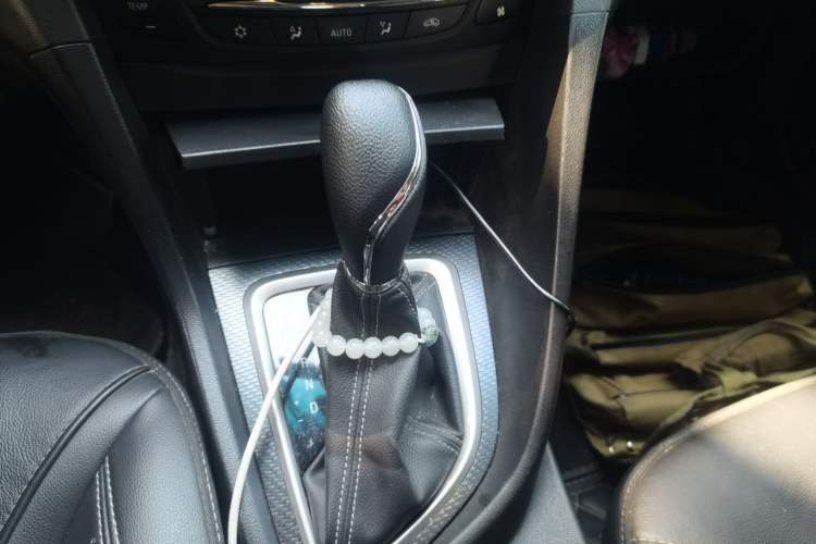 Used Buick GT 2019 18T Automatic Connected Elite Model China V Standard Gear Lever