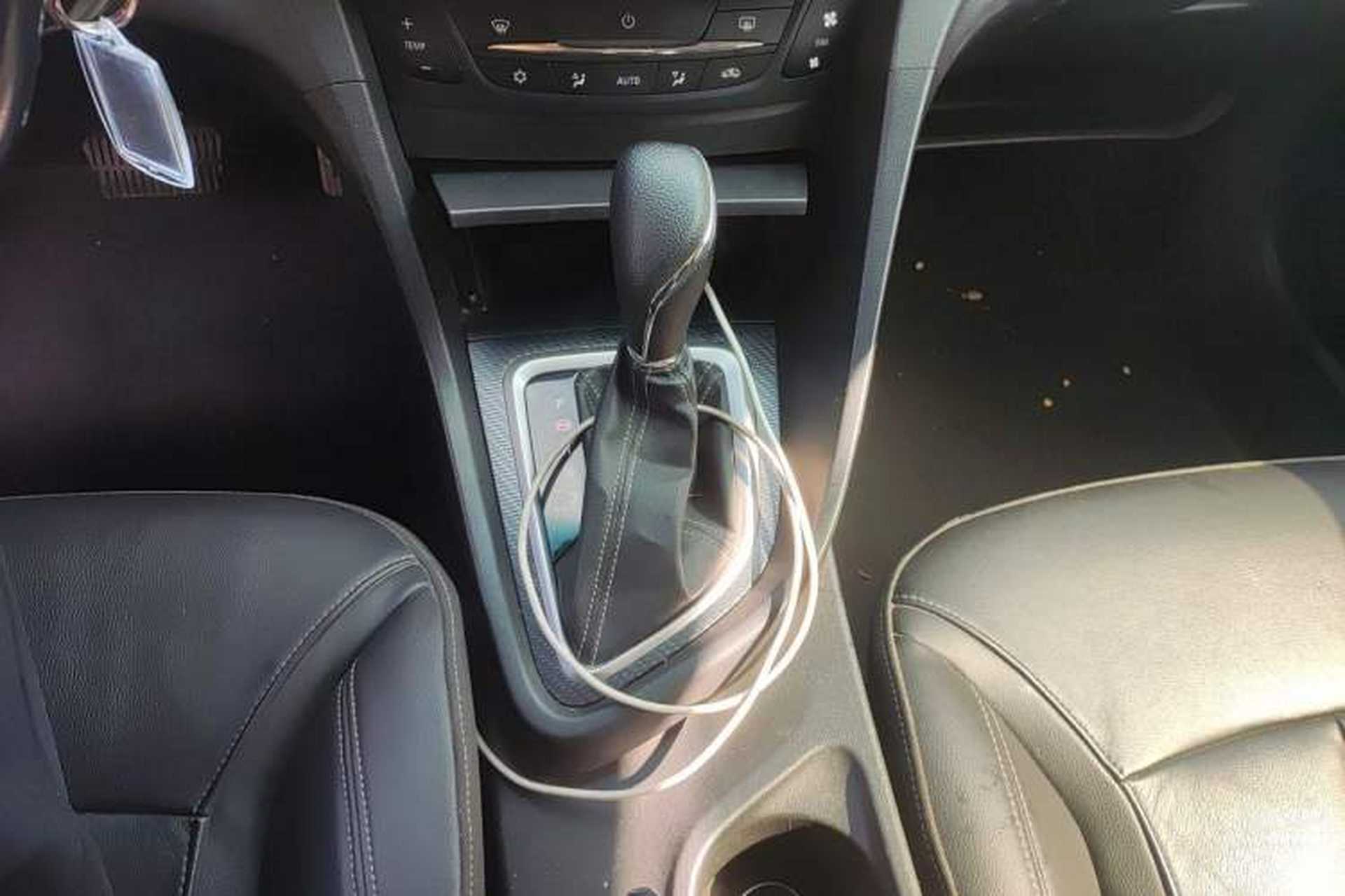 Used Buick GT 2019 18T Automatic Connected Elite Model China V Standard Gear Lever