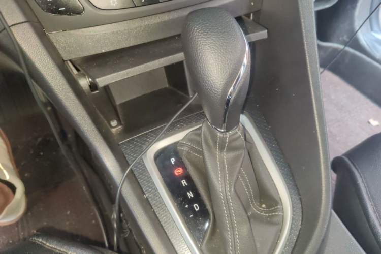 Used Buick GT 2019 18T Automatic Connected Elite Model China VI Standard Gear Lever