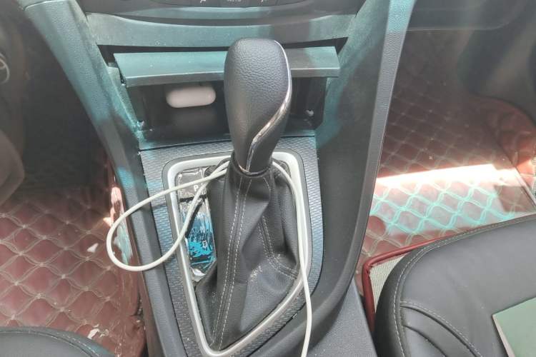 Used Buick GT 2019 18T Automatic Connected Elite Model China VI Standard Gear Lever