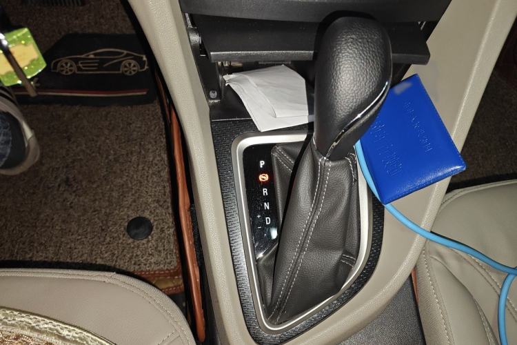 Used Buick GT 2019 15T Dual-Clutch Connected Elite Model China VI Gear Lever