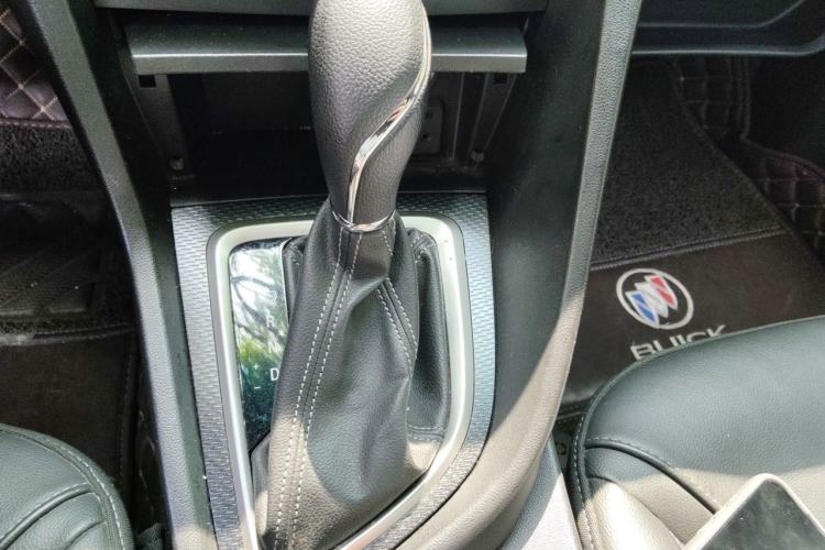 Used Buick GT 2019 18T Automatic Connected Elite Model China V Standard Gear Lever