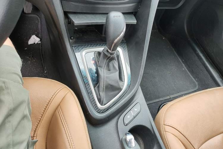 Used Buick GT 2019 18T Automatic Connected Flagship Version China V Standard Gear Lever
