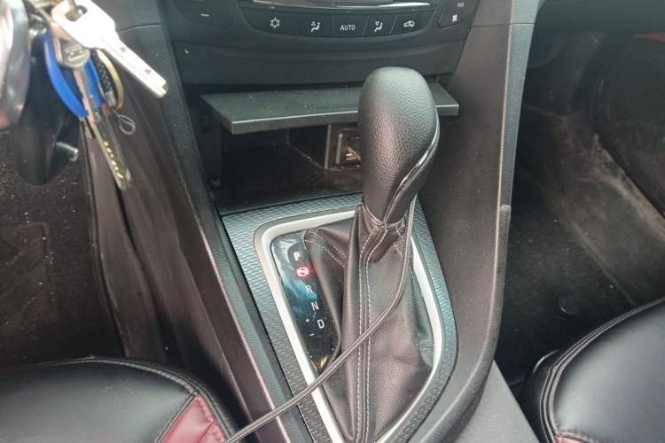 Used Buick GT 2019 18T Automatic Connected Elite Model China VI Standard Gear Lever