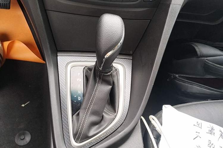 Used Buick GT 2019 18T Automatic Connected Elite Model China VI Standard Gear Lever