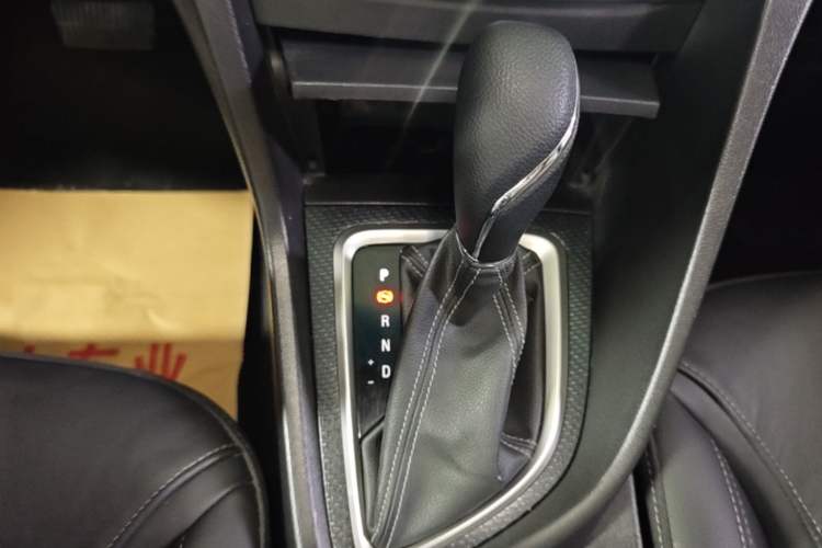 Used Buick GT 2019 18T Automatic Connected Elite Model China VI Standard Gear Lever