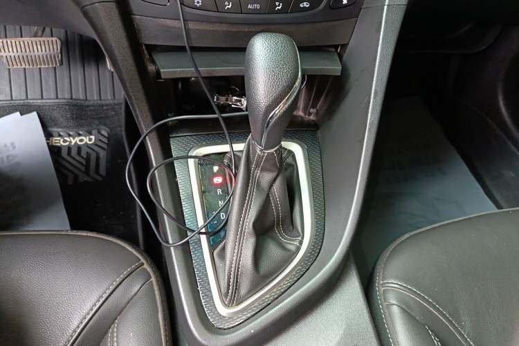 Used Buick GT 2019 18T Automatic Connected Elite Model China V Standard Gear Lever