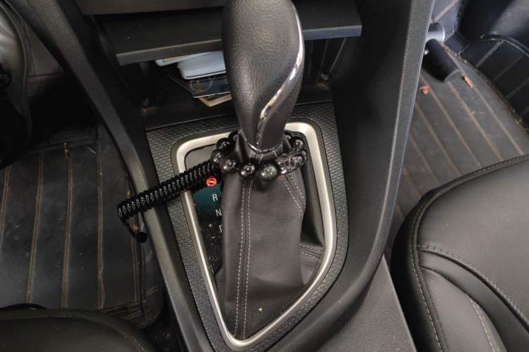 Used Buick GT 2019 18T Automatic Connected Elite Model China V Standard Gear Lever