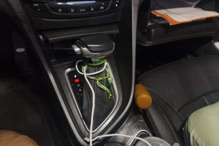 Used Buick GT 2019 18T Automatic Connected Elite Model China VI Standard Gear Lever