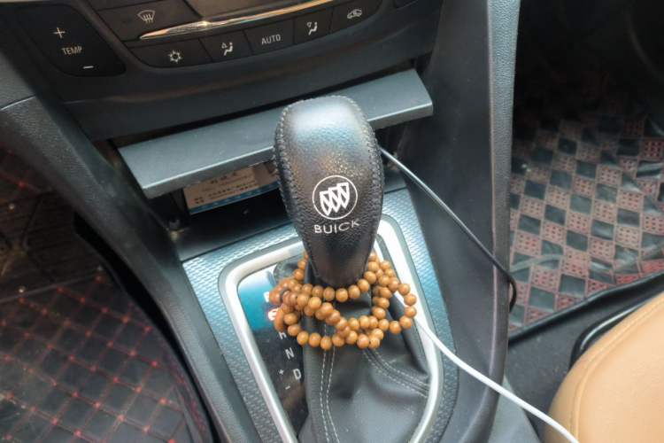 Used Buick GT 2019 18T Automatic Connected Flagship Version China VI Standard Gear Lever