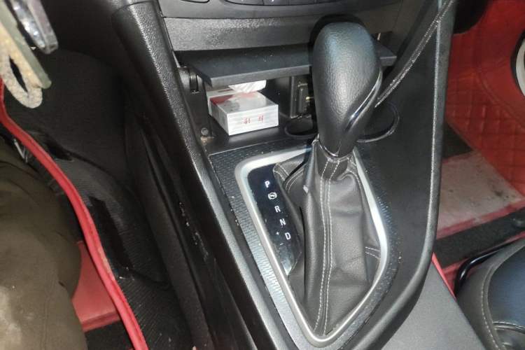Used Buick GT 2019 18T Automatic Connected Elite Model China V Standard Gear Lever