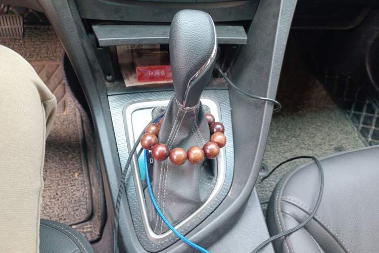 Used Buick GT 2019 18T Automatic Connected Elite Model China VI Standard Gear Lever