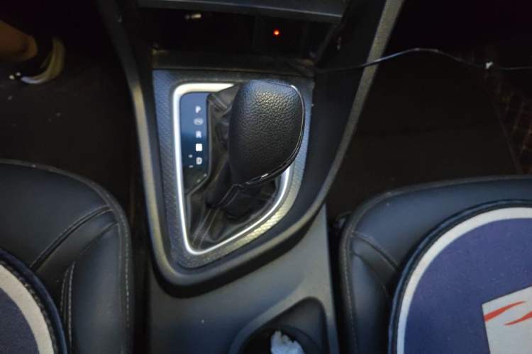 Used Buick GT 2019 18T Automatic Connected Elite Model China V Standard Gear Lever