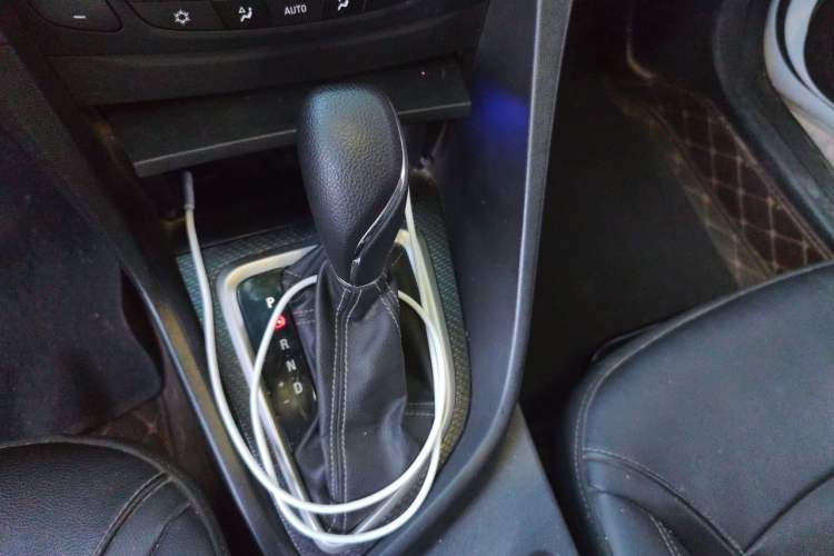 Used Buick GT 2019 18T Automatic Connected Elite Model China VI Standard Gear Lever